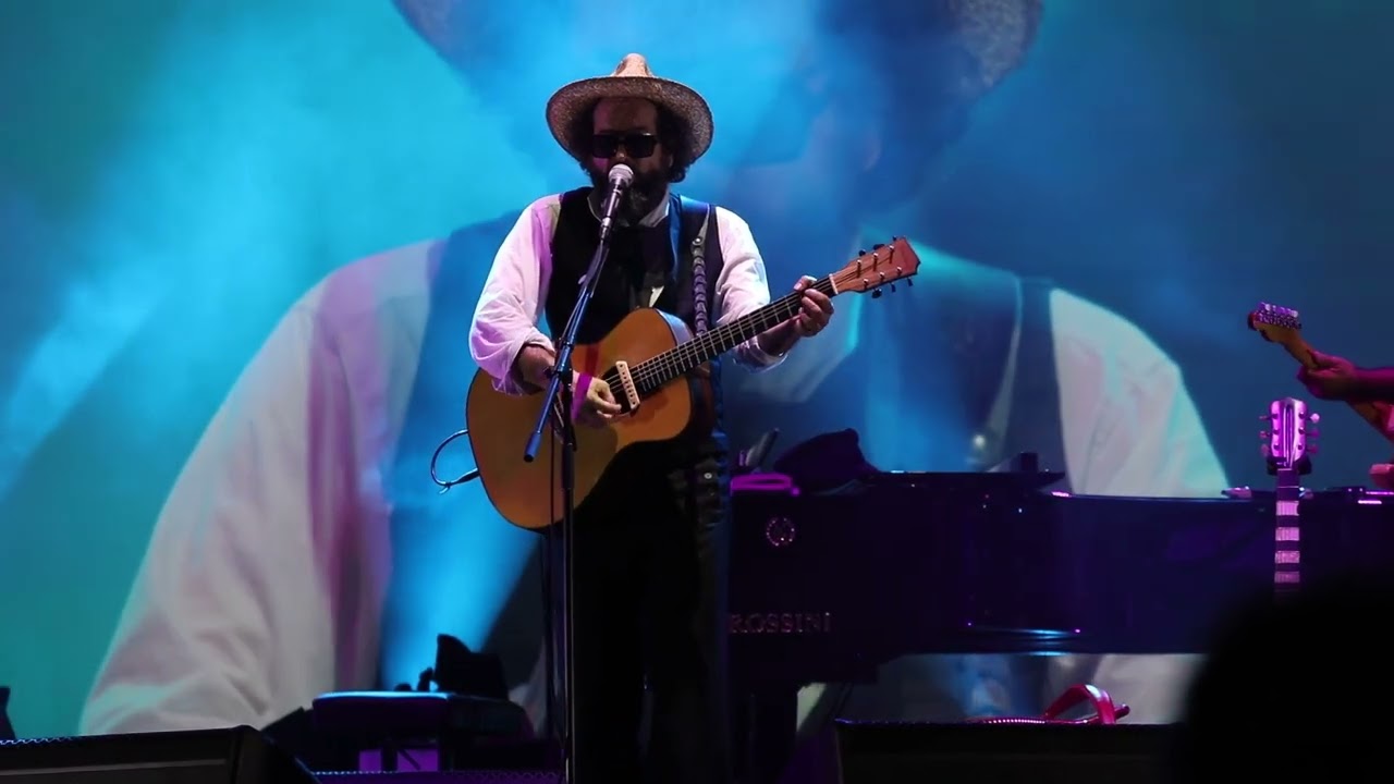 VINICIO CAPOSSELA 