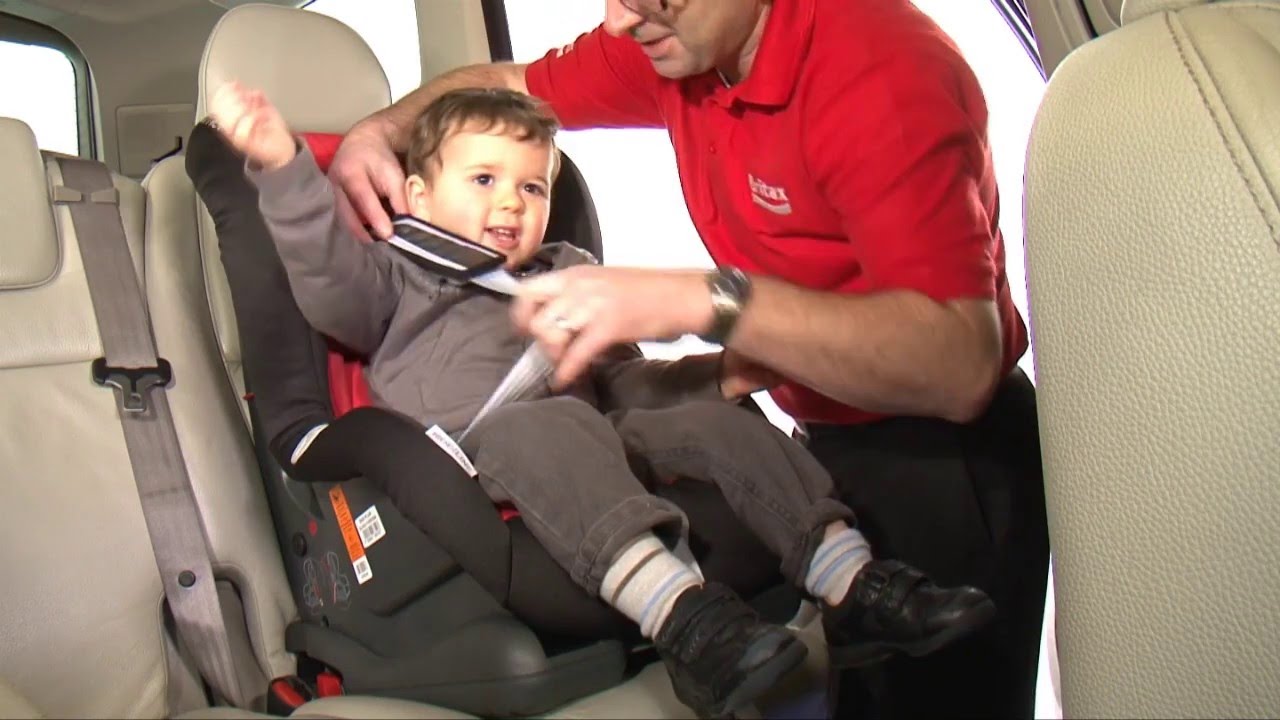 Britax Safety Installation: Duo Plus Isofix Fitting