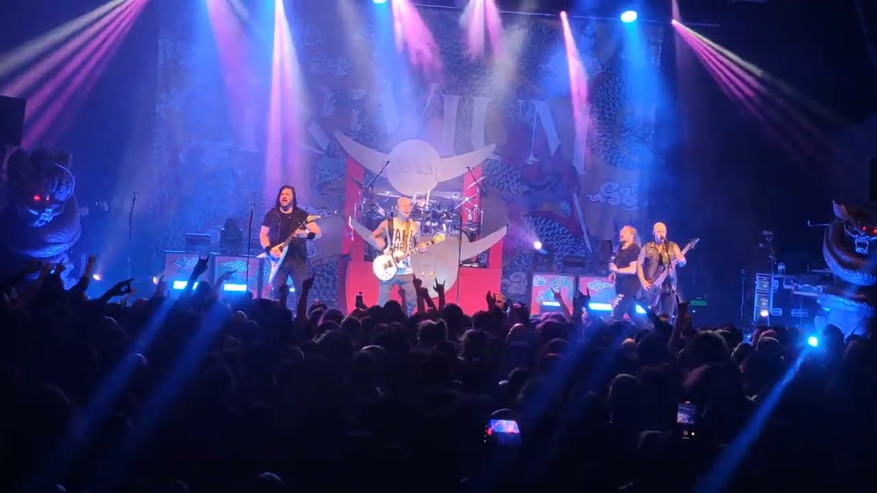 Trivium - In Waves feat Alex Dietz live 2023