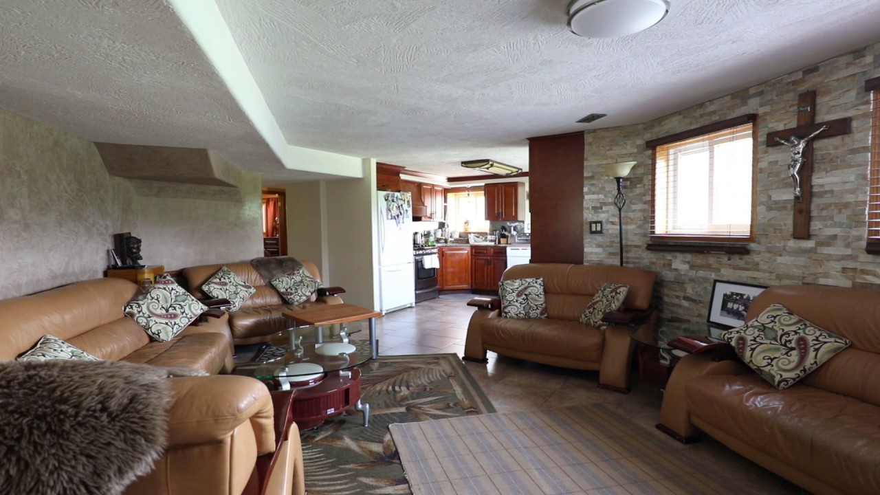 7520 Howard Ave - Team Brad Bondy