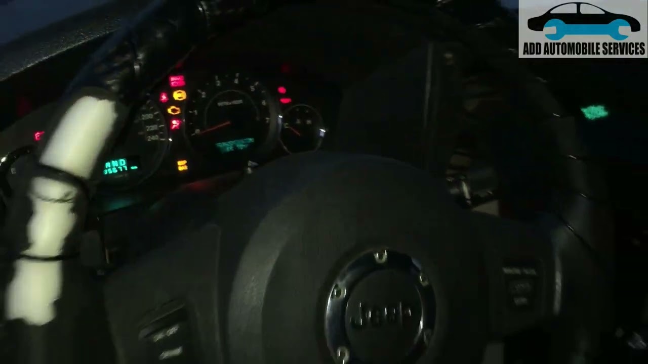 Jeep Commander 2008 года: Отсутствует связь с модулями PCM и ABS.