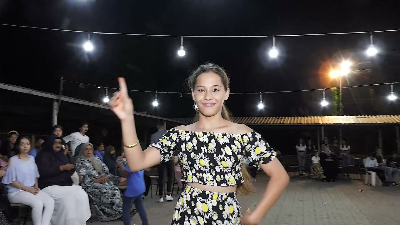 Roman Dügünleri Karacaköy Güzel kızlarımız Sazın Hakkını verniş