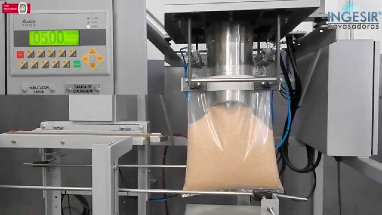 Embolsadora con selladora p/ bolsas de hasta 50 Kg - Carga por gravedad