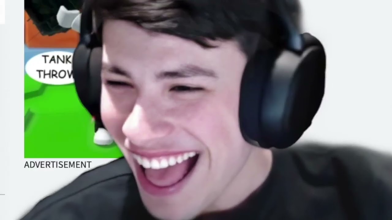 LARRAY! FIGHTING TIKTOKERS ON ROBLOX
