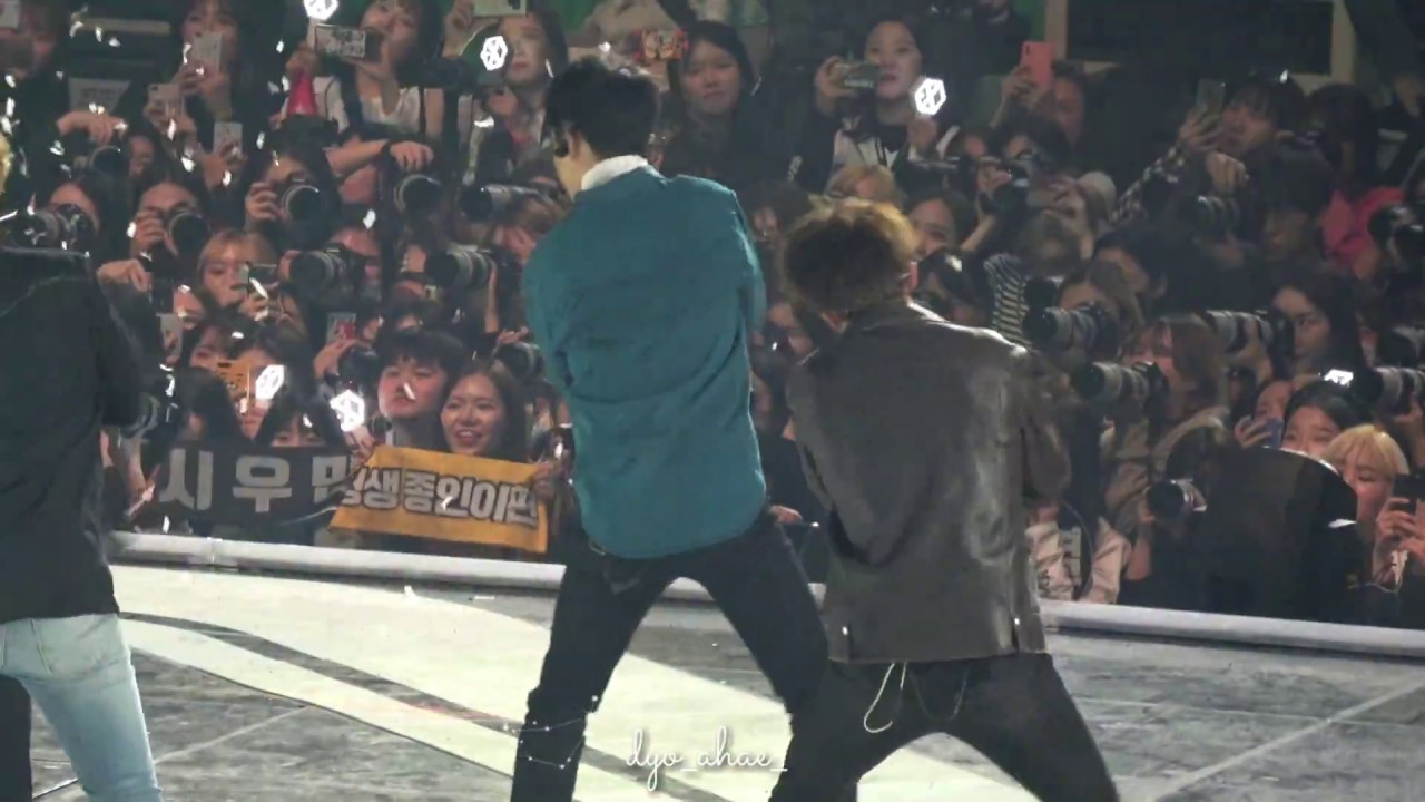 181012 IBK참좋은콘서트 EXO D.O. 디오 도경수focus 파워 뒷모습 4K