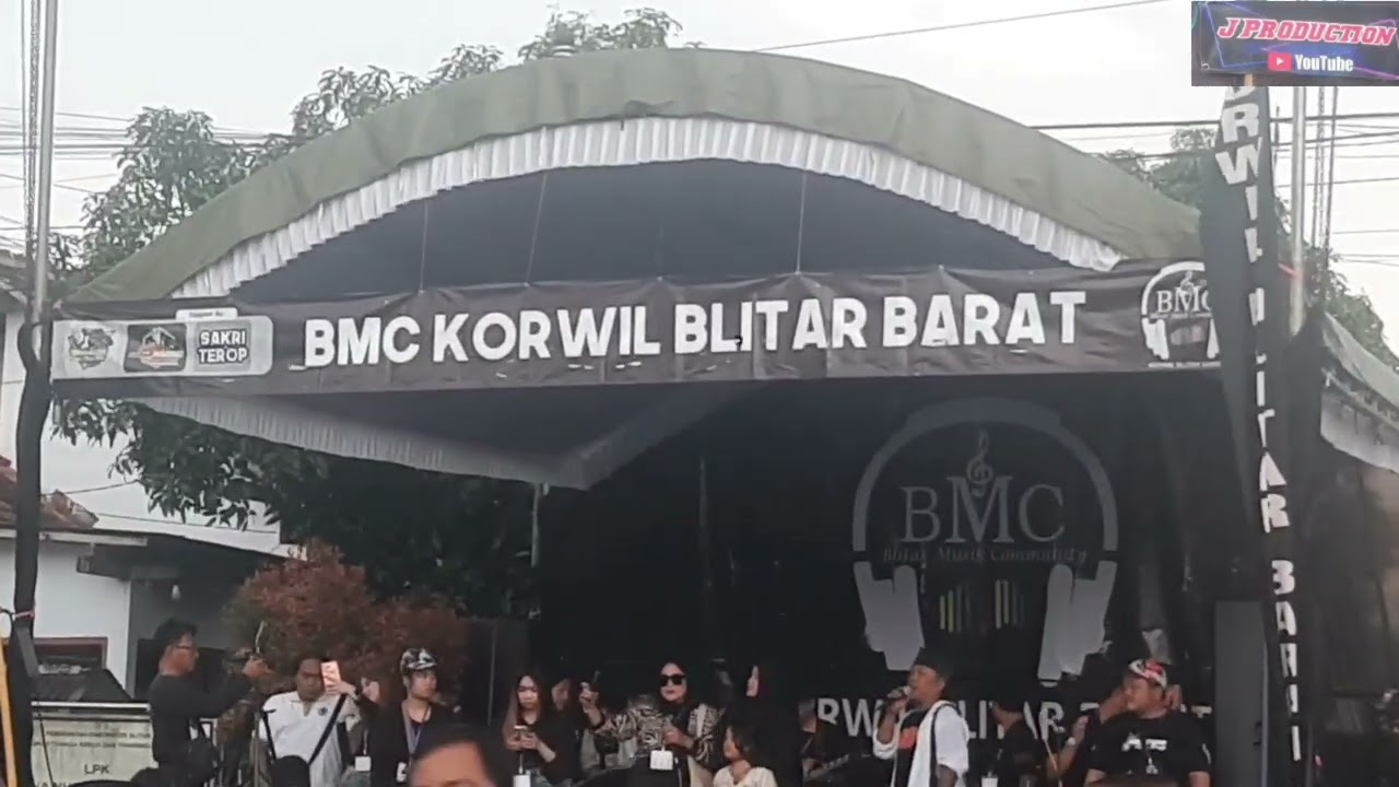 Ber bagi takjil ber sama bmc dan brewod  audio di togokan  srengat blitar