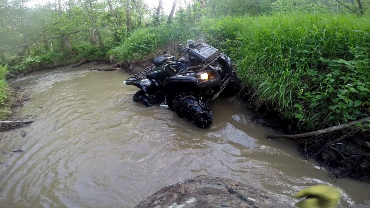 Yamaha grizzly 700 mud riding
