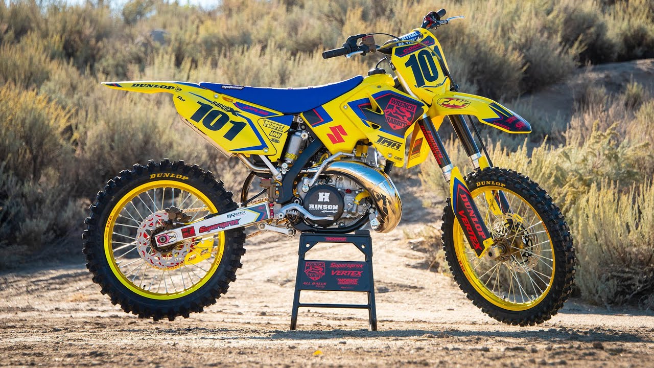 Racer X Films: 2003 Suzuki RM250 Garage Build Project Bike Two-Stroke
