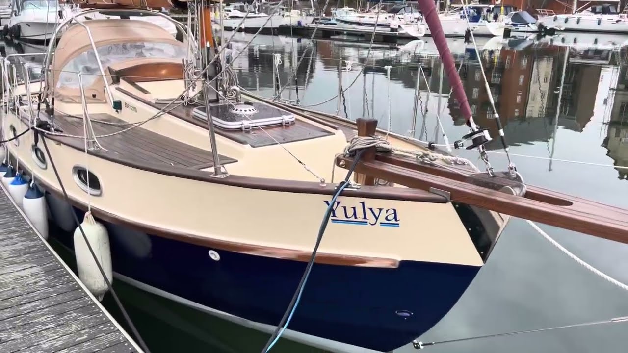 Yarmouth 23 Sailing boat