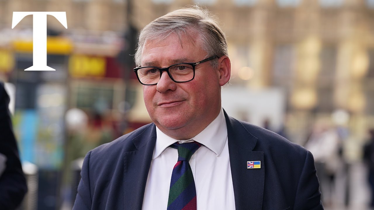 Rwanda bill will need big changes, says Tory MP ‘star chamber’
