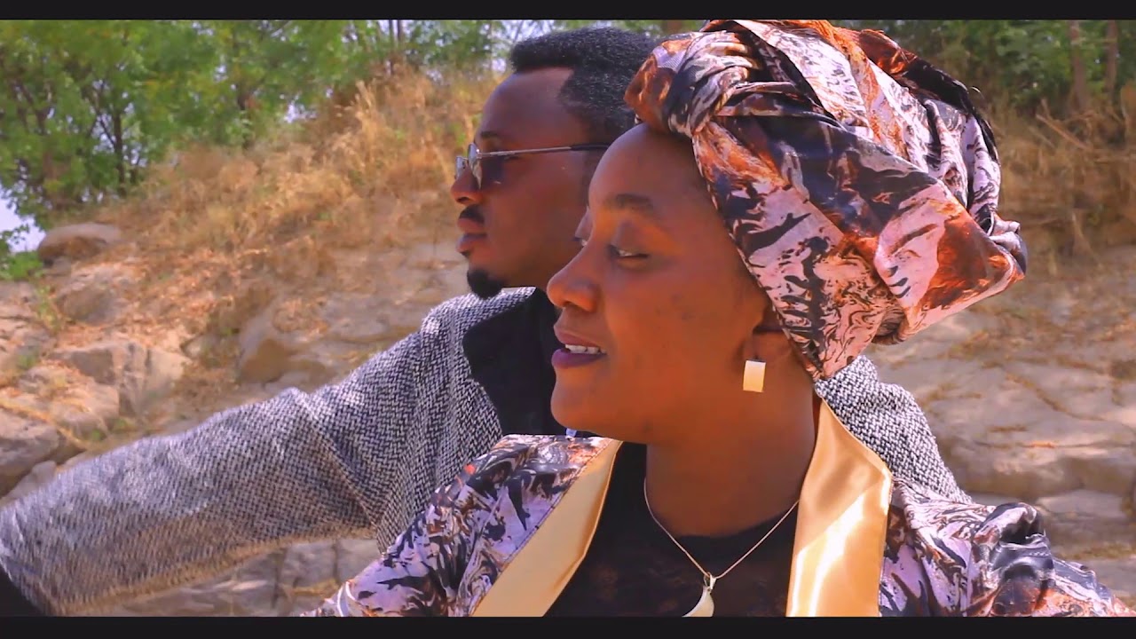 ZEENATU  latest hausa song by alee_show