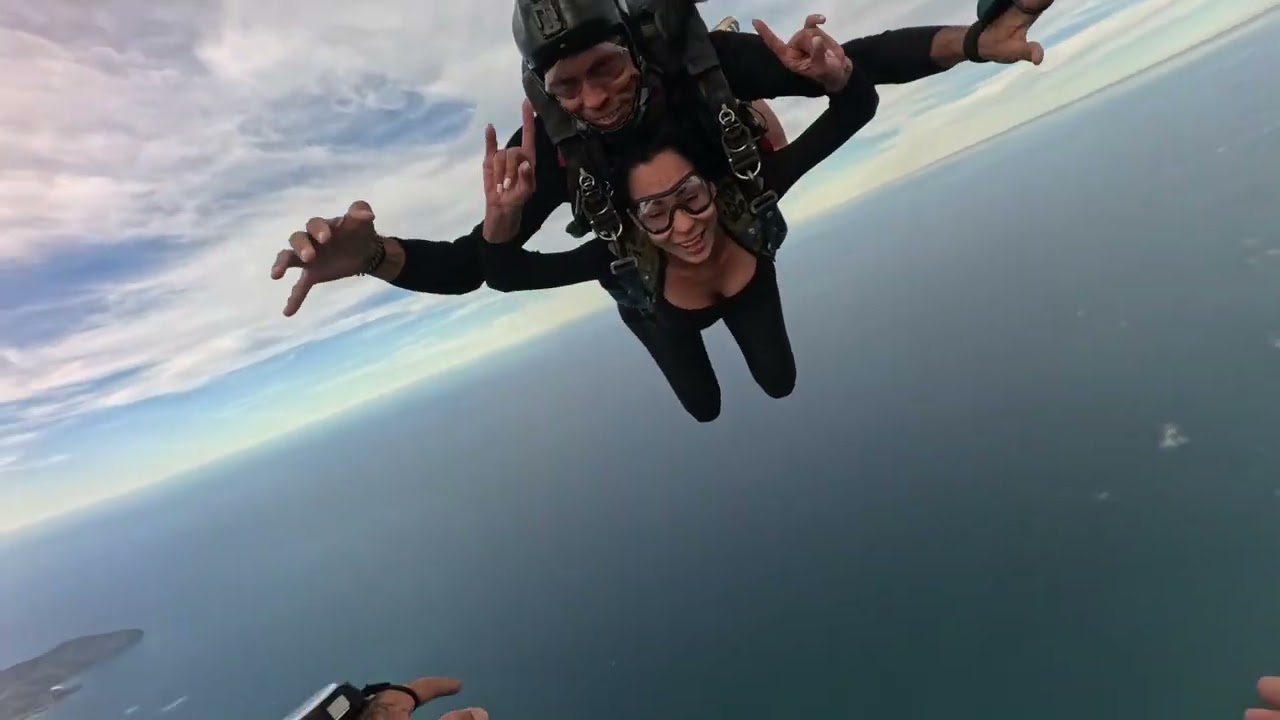 TANDEM VANESSA | SKYDIVE CARIBBEAN