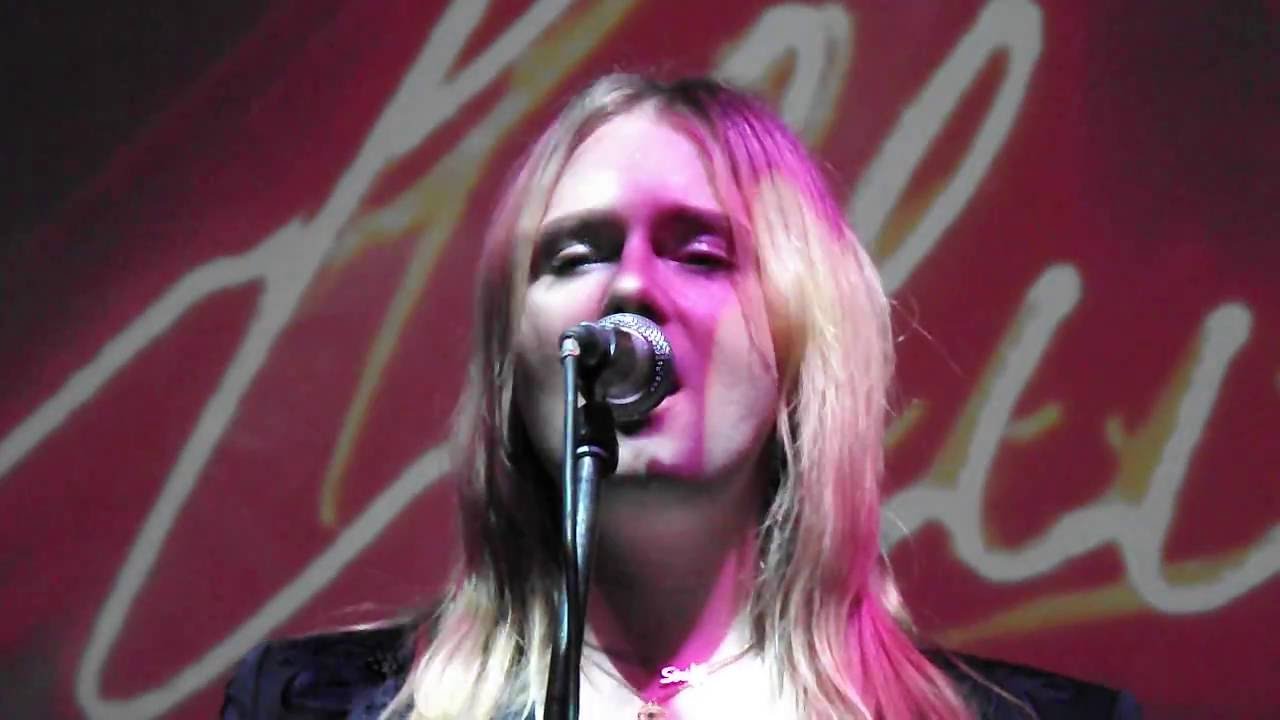 Jack Strify UN/DIGITAL HEARTS Moscow 06/09/2016 - Angel
