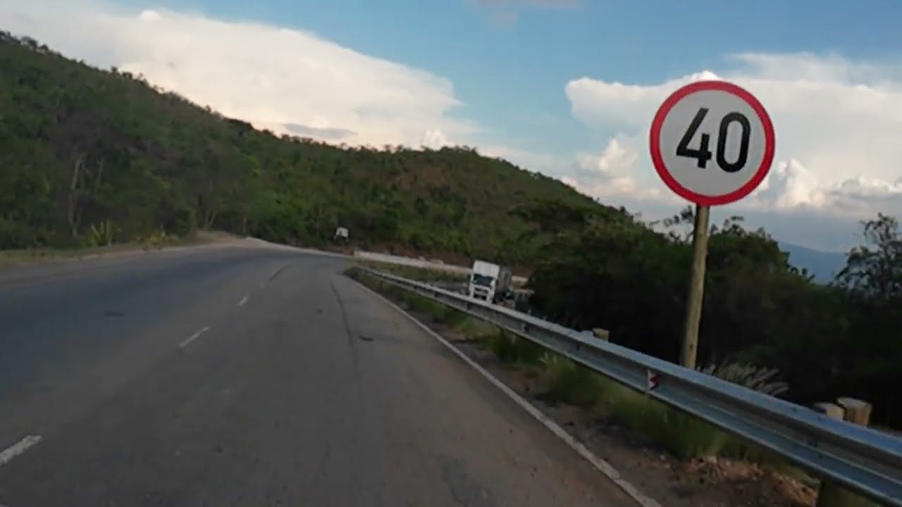 Up and down the Christmas Pass, Mutare, Manicaland | Zimbabwe