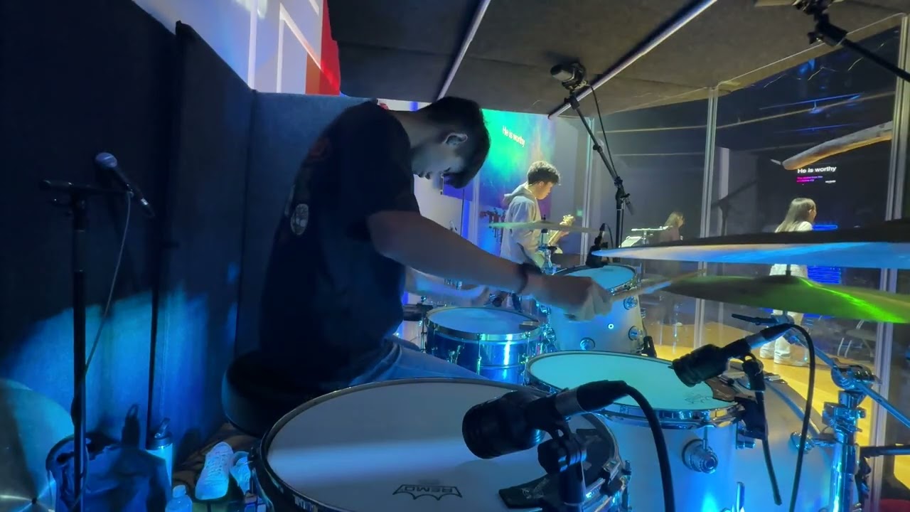 Look To The Lamb x Worthy [Drum Cover] - Philo✞hoes