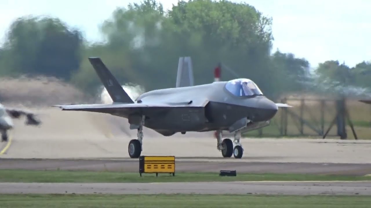 RAF Lakenheath Full Day Arrivals and Departures - August 2023