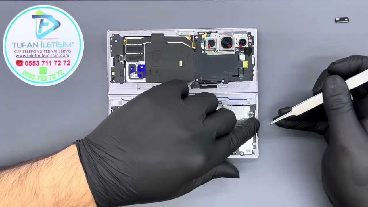 Samsung Galaxy Z Fold 6 Ekran Değişimi 
