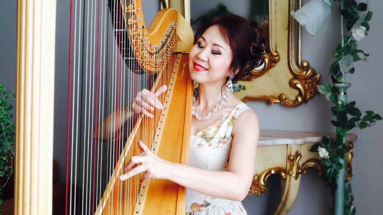 “One Moment In Time” Harp cover by Miss Wang (TongJuan Wang) - HappyHarp