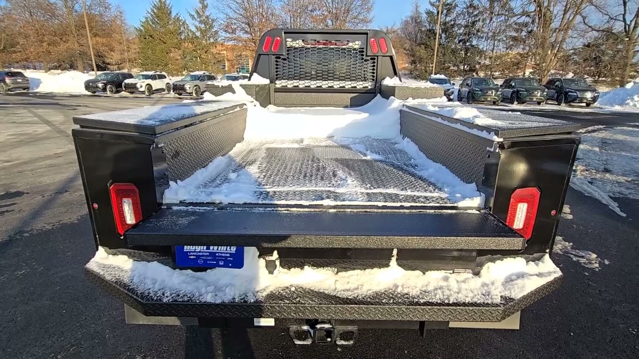 2026 Chevrolet Silverado 3500HD CC Work Truck Lancaster, Columbus, Grove City, Canal Winchester...