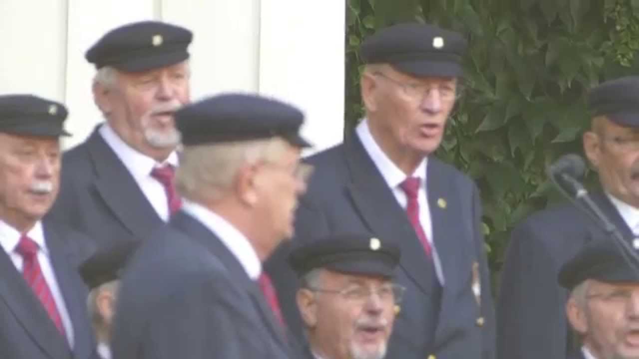Polizeichor Hamburg singt Hans-Albers-Hit 