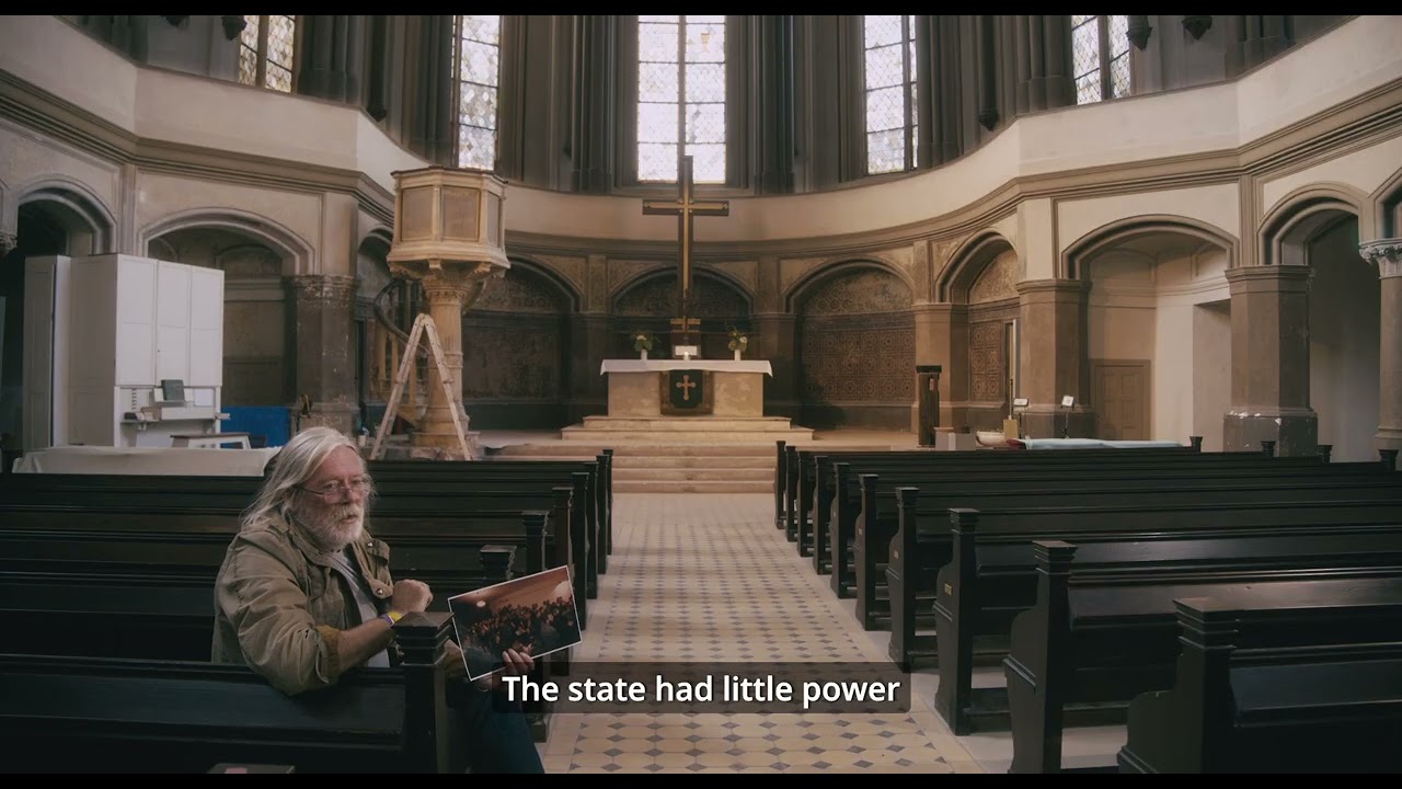 Rundgang durch den Prenzlauer Berg der sp&auml;ten 80er mit Harald Hauswald - Station Zionskirche