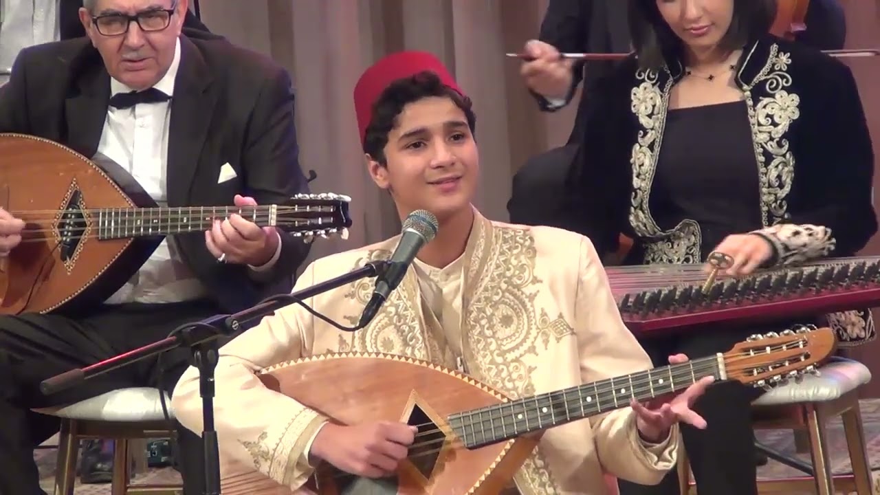 Kherroubi Ahmed candidat au concours de 14em édition du Festival Culturel National de chanson châbi