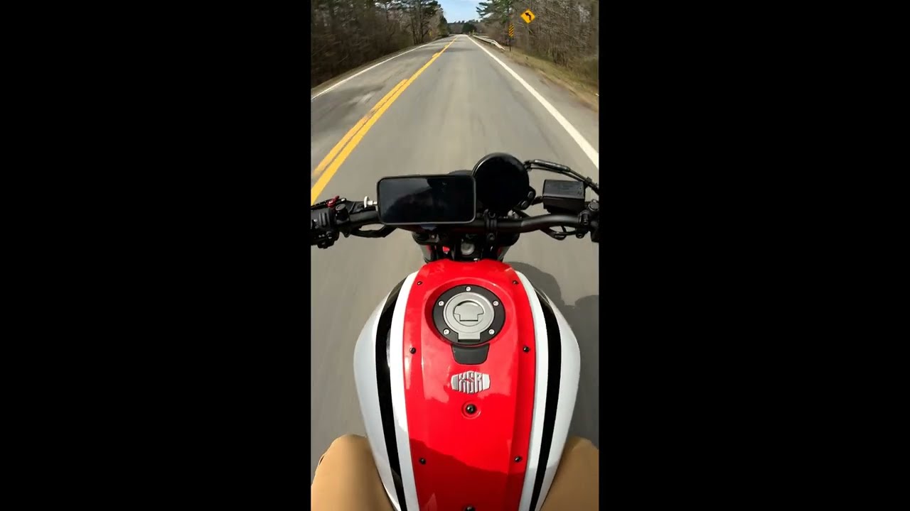 XSR 700 POV EXHAUST