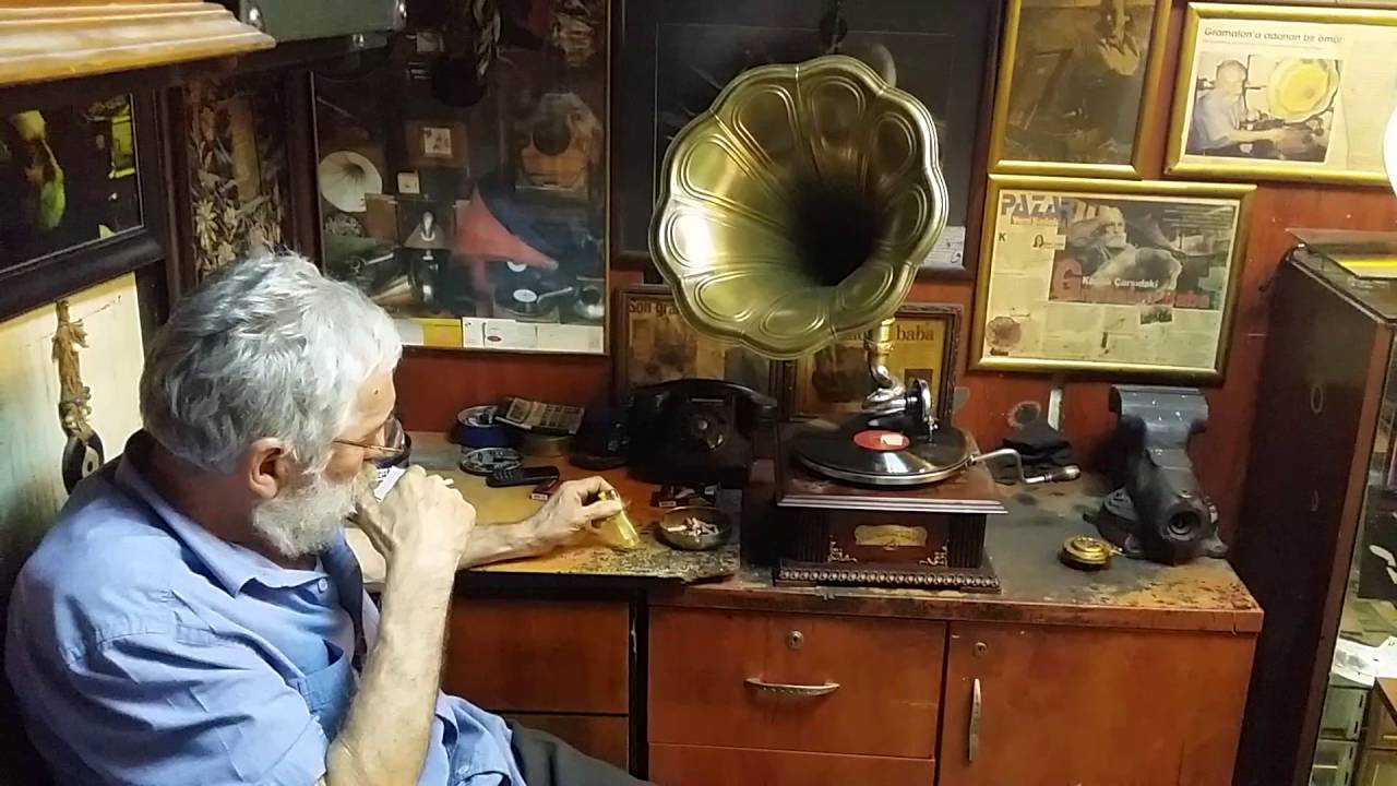 Gramafon baba mehmet öztekin kimseye etmem şikayet
