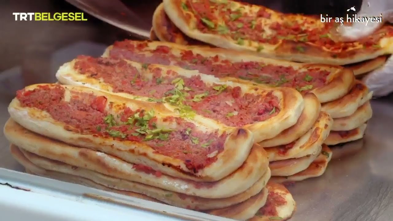 Tarihi Meşhur Güveç Pide Salonları Istanbul
