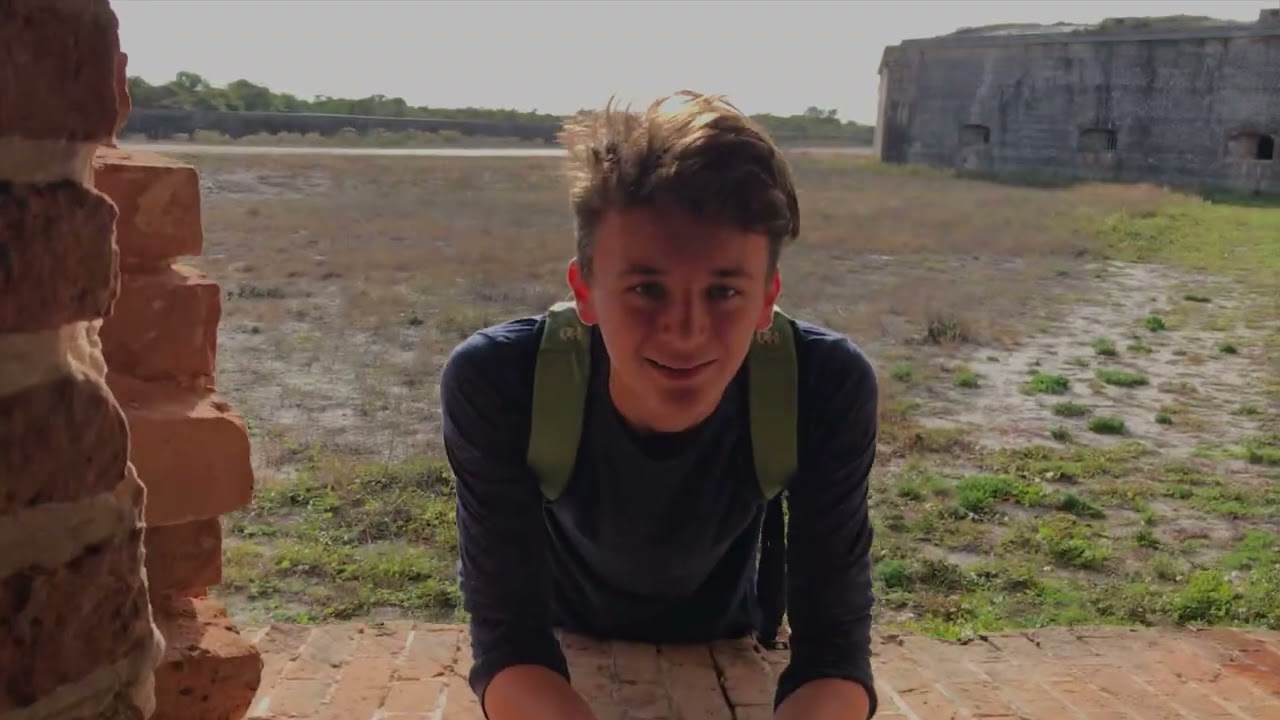 Fort Pickens with the Dillers (2019)