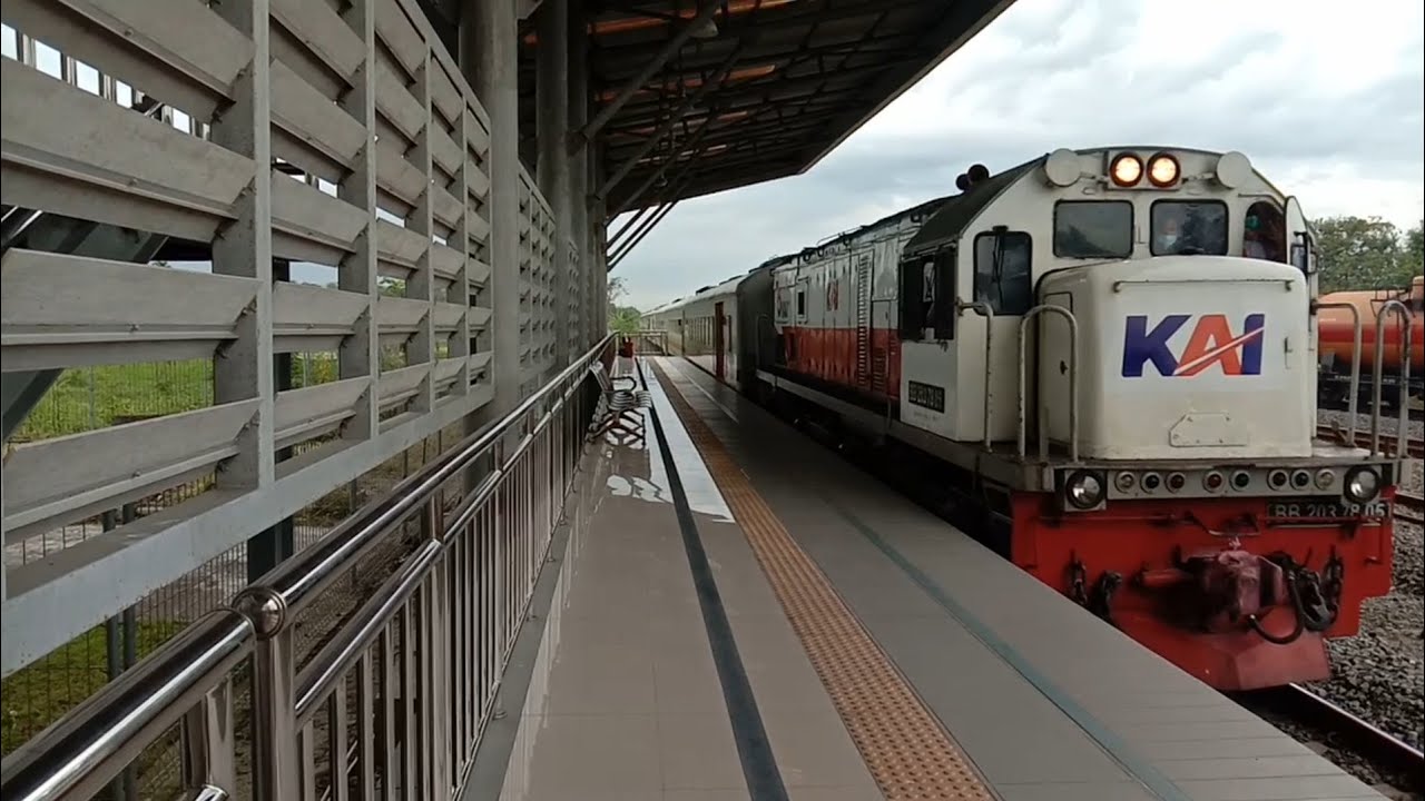 Semi Trip By Train | Perjalanan naik Kereta Api Putri Deli siang | Divre 1