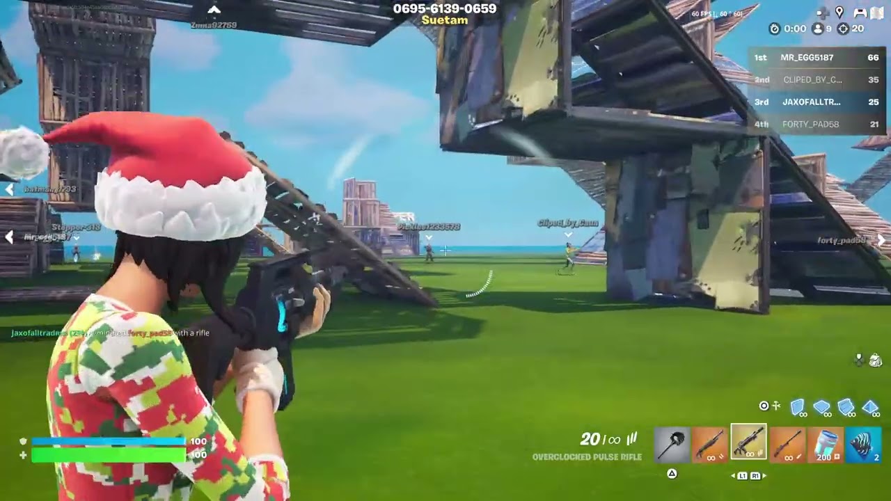 Playing Fortnite 1v1v1 super