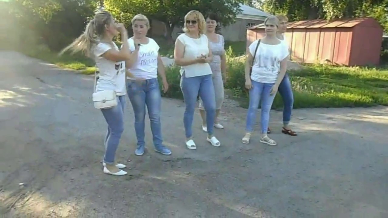 Помічна - Випуск 2018 - Батьки Пікчерз
