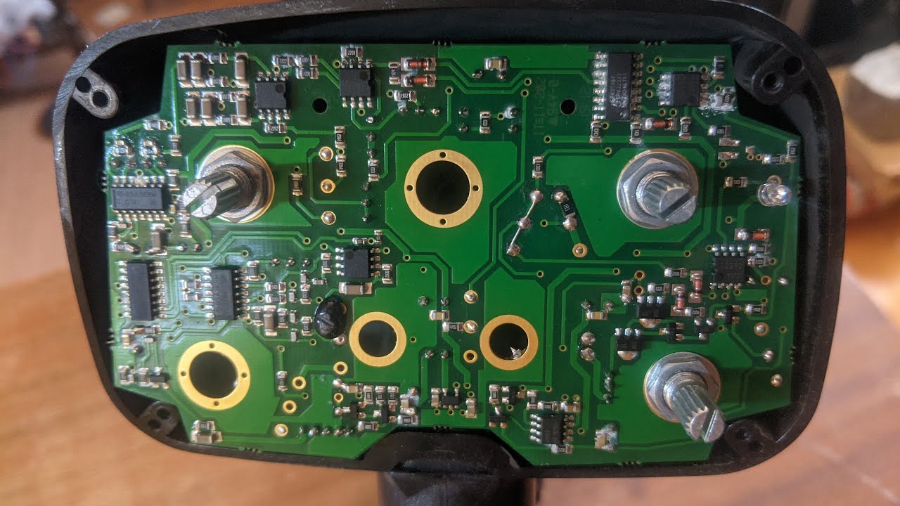 Golden Mask 1+ from Inside - Златна Маска 1+ с новия софтуер :)