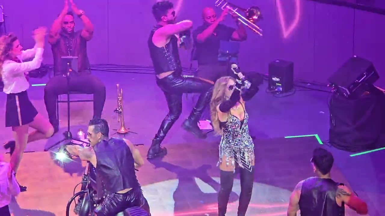 Gloria Trevi | Intro