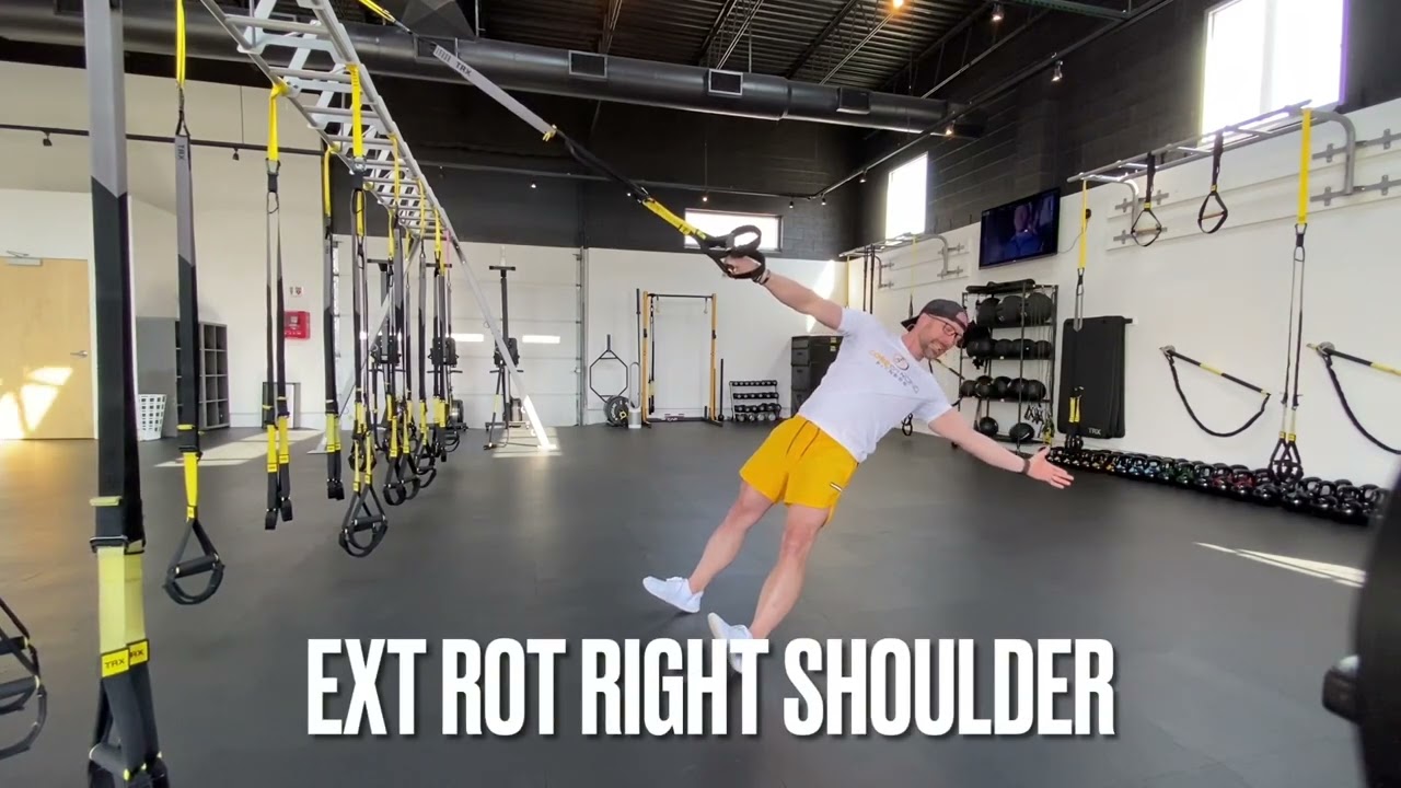 How to perform the TRX Powerpull