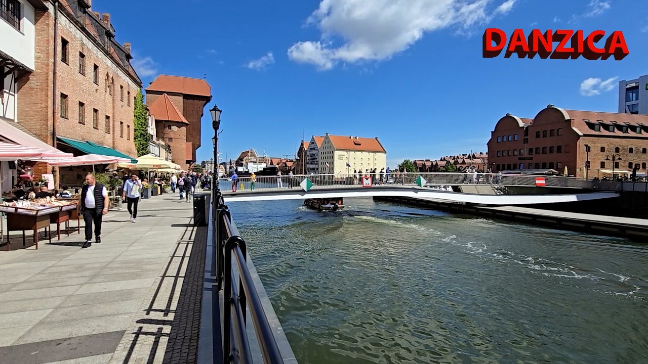 🌟 Danzica – Il cuore della città: Główne Miasto tra storia, bellezza e magia.