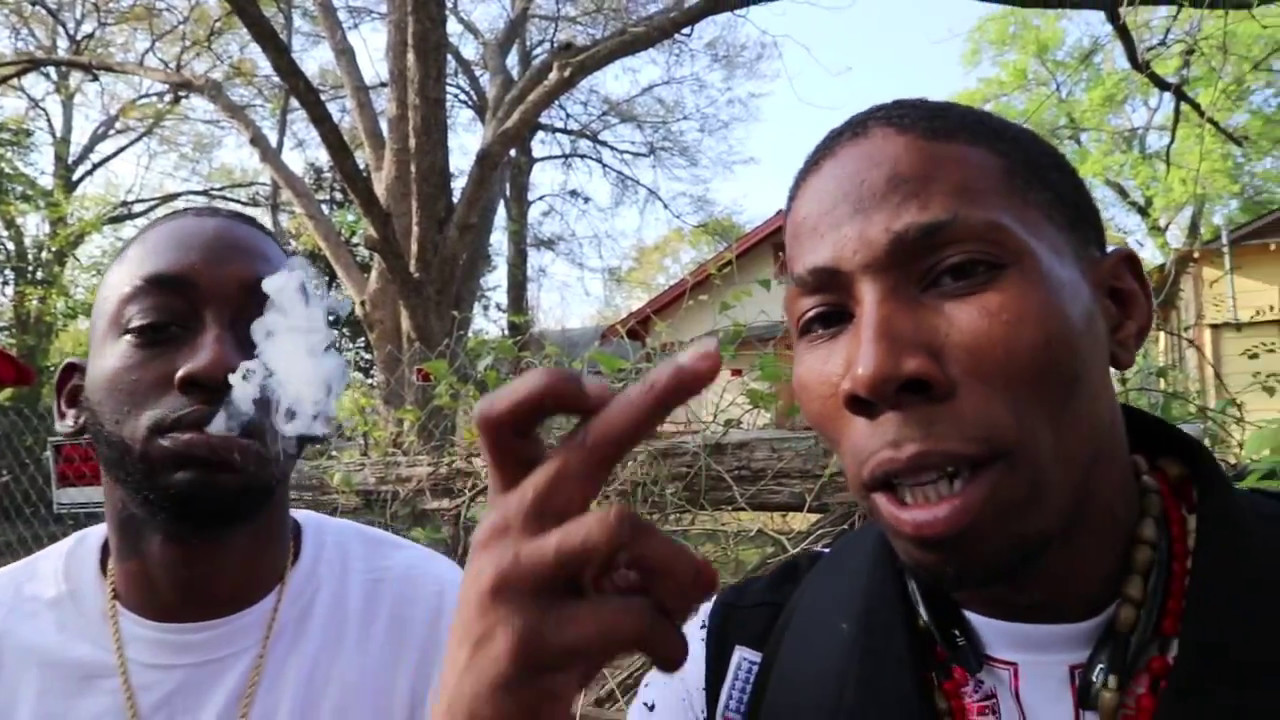 F.O.O.L Fareal - Play Wit Me feat The Trap Boyz {official video}