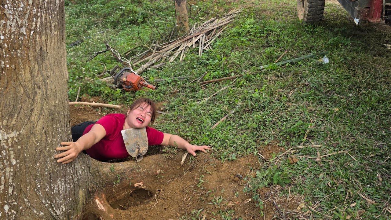 While working with an agricultural vehicle, I encountered a dangerous situation.