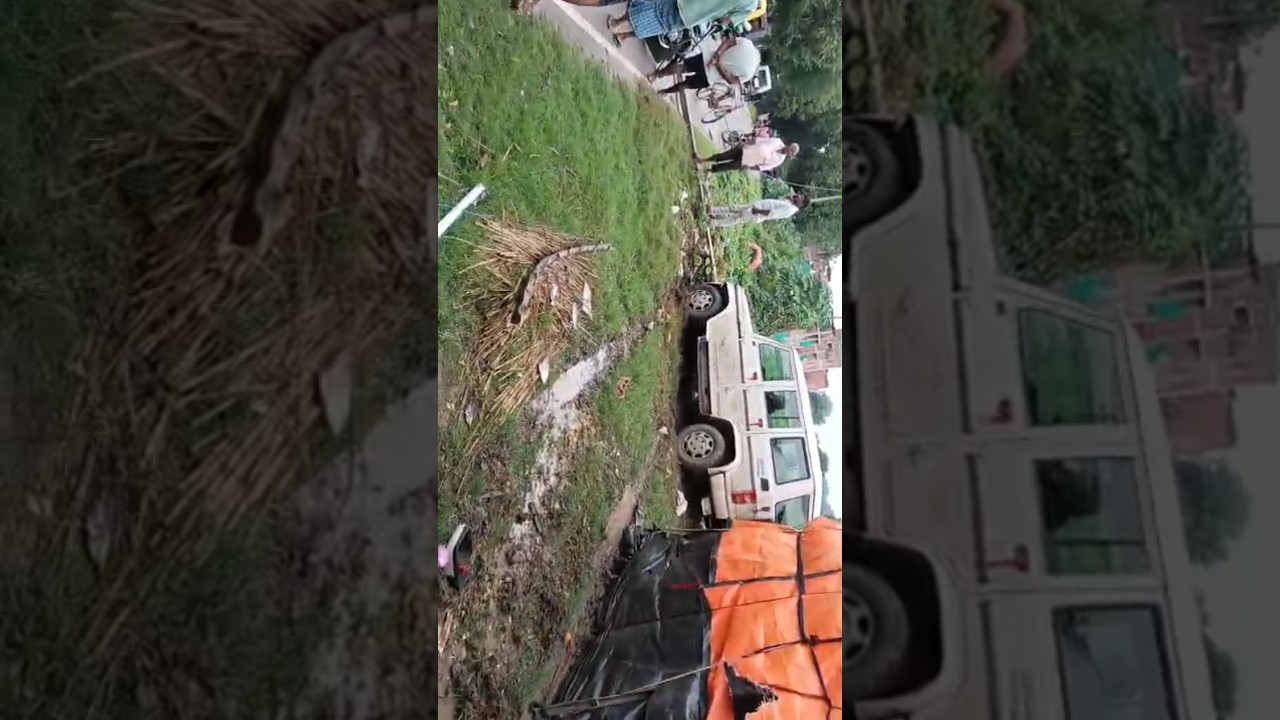 accident Durga Puja pandal