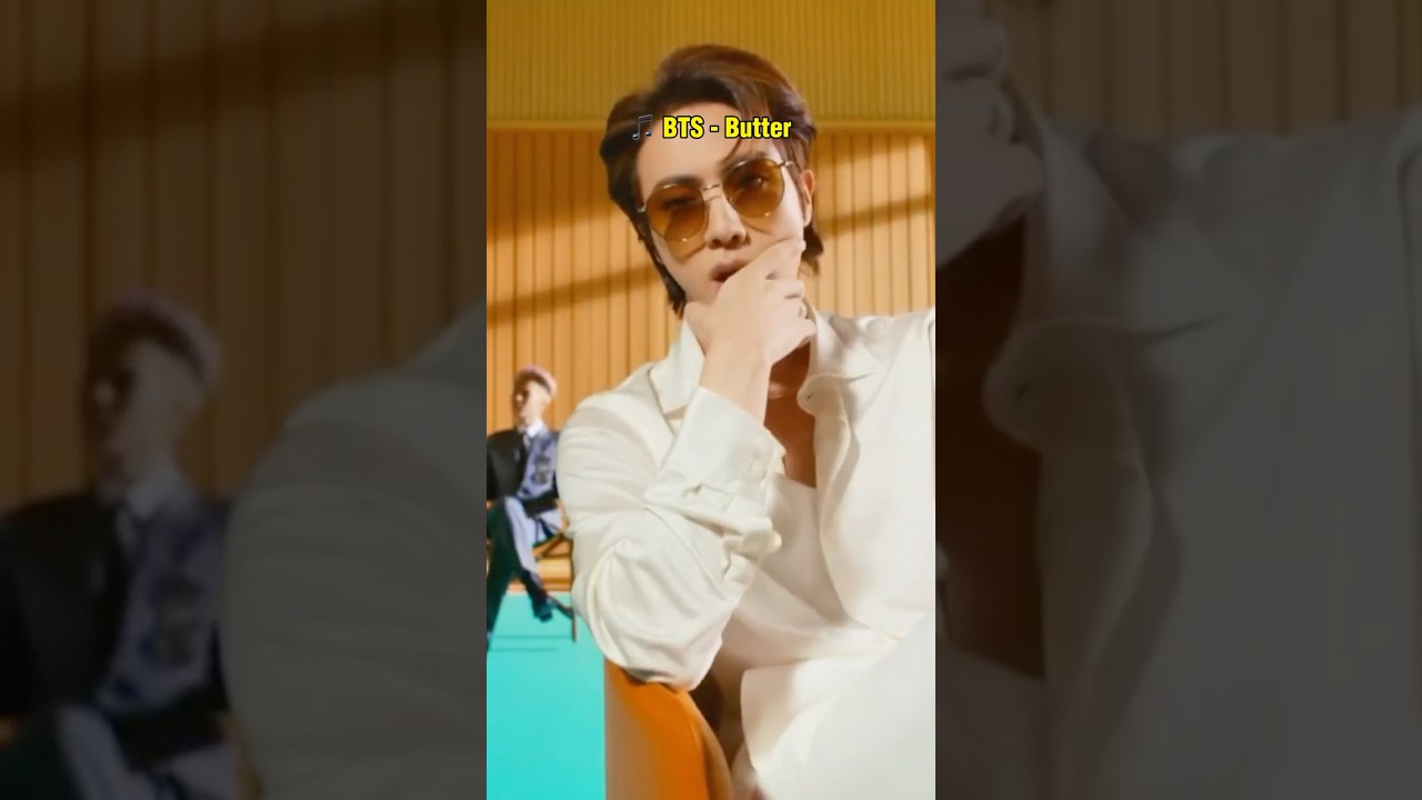 What's your favorite summer #kpop song? 😎☀️ #streetinterview #shorts