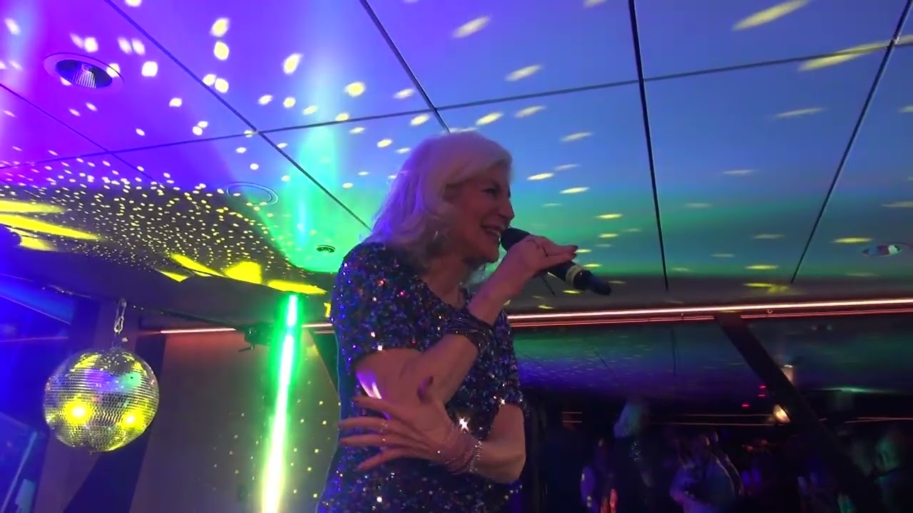 Linda Jo Rizzo live on Stage!Partyschiff!2025 in Dresden!