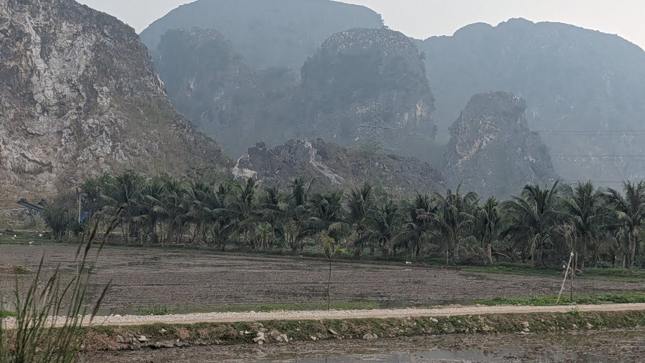Driving through the majestic Limestone Mountains of Vietnam 🇻🇳 Nông Cống