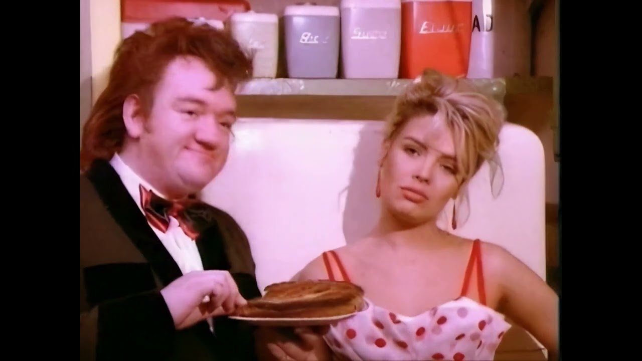 Mel & Kim - Rockin' Around The Christmas Tree