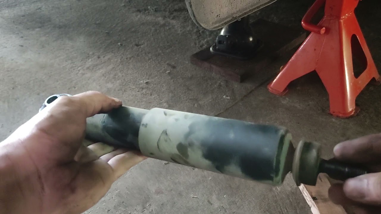 Isuzu Crosswind XT 2013 | Front Shock Absorbers Replaced with KYB Gas-A-Just