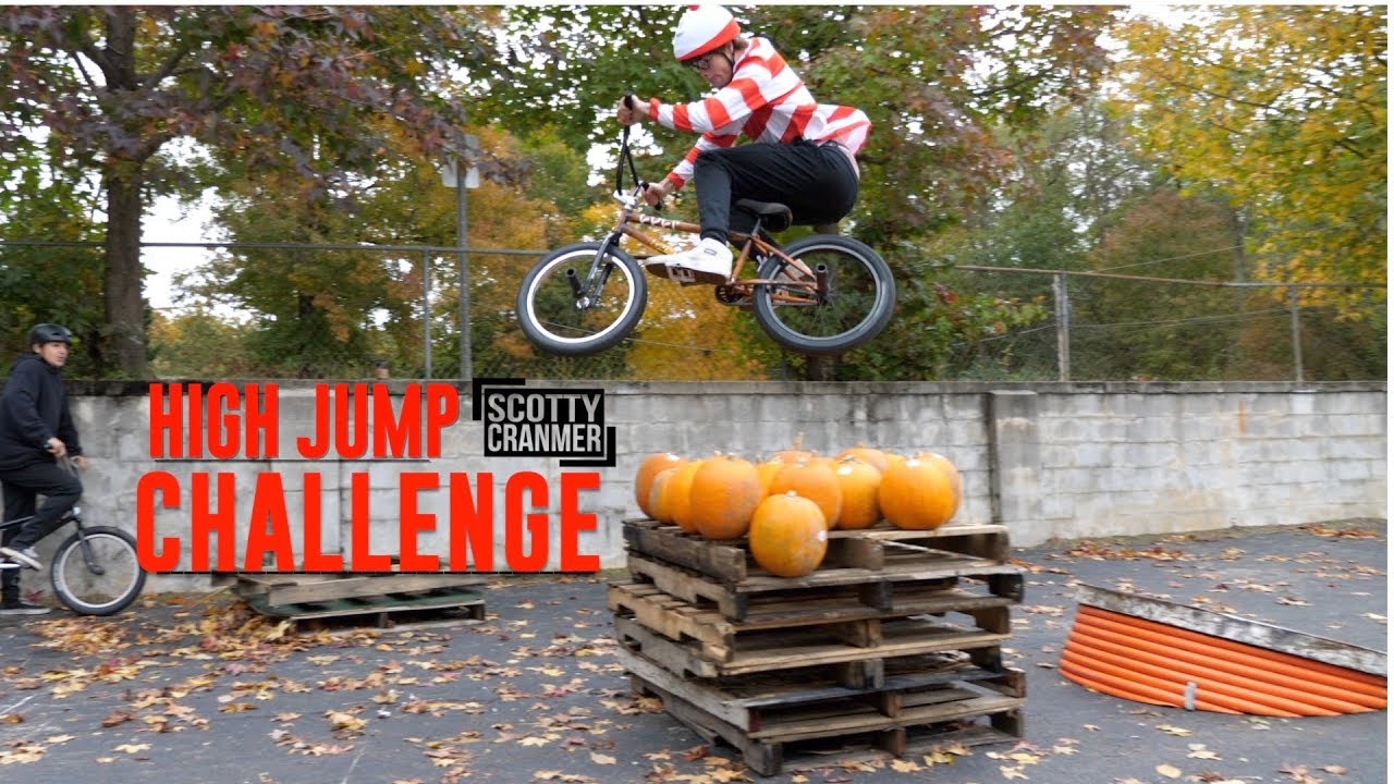 PUMPKIN HIGH JUMP!