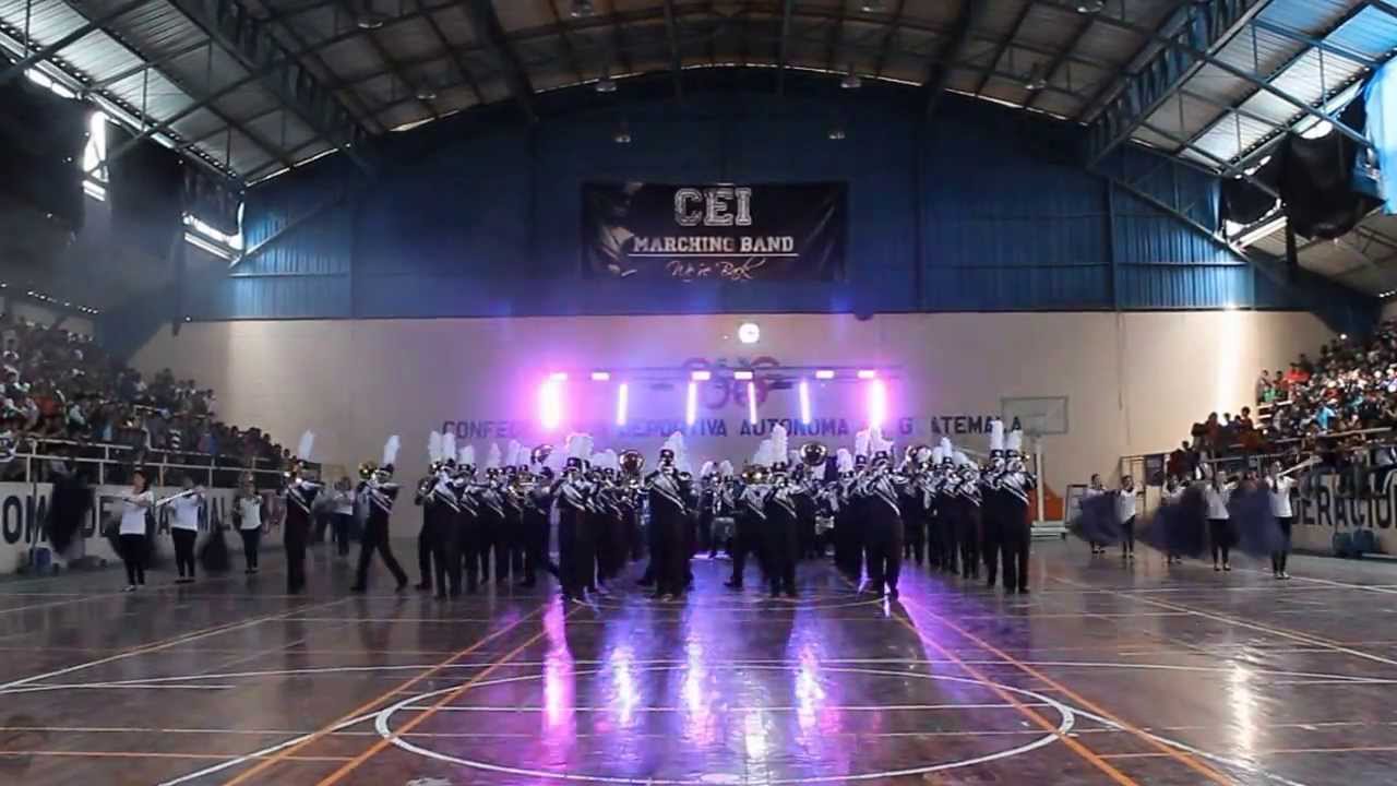 CEI MARCHING BAND - PRESENTACI&Oacute;N ANIVERSARIO 2013 (Parte 1)