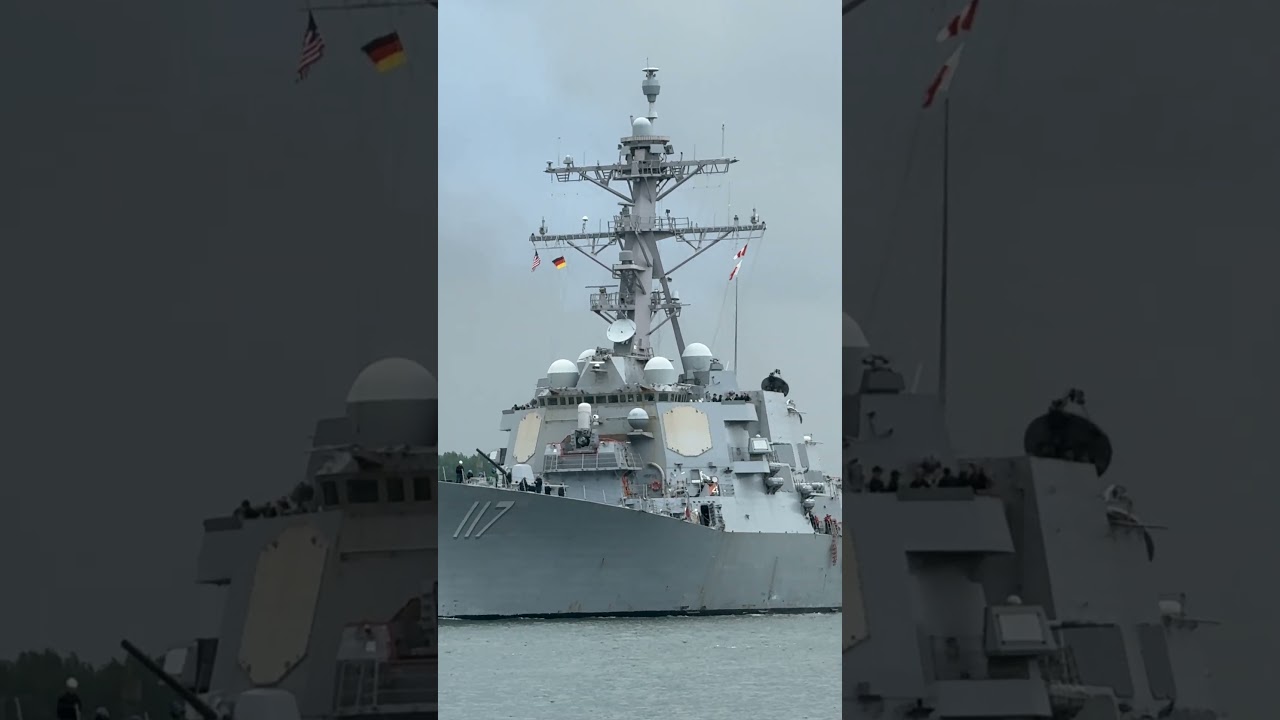 USS Paul Ignatius (DDG-117) оставляет Росток Хафен 5.6.2025 в Ostseeman&ouml;ver #b...