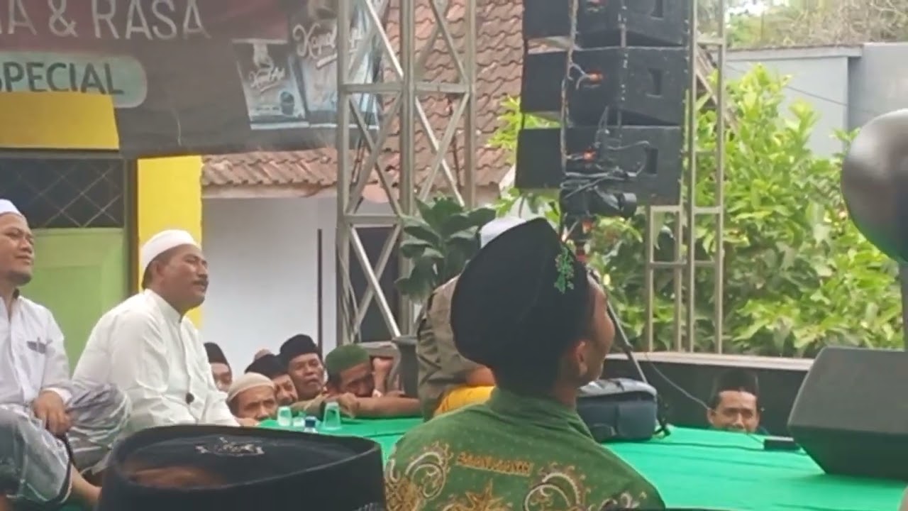 wonge  teko 😁 ngangsu ilmu  di pengajian # kh anwar zahid #jajag banyuwangi.