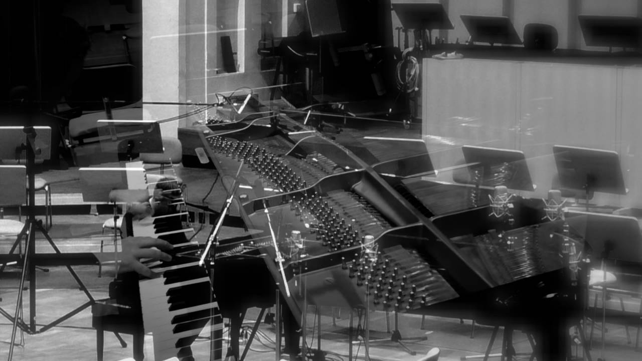 Dirk Maassen - Skin On Skin (8 Pianos Project)